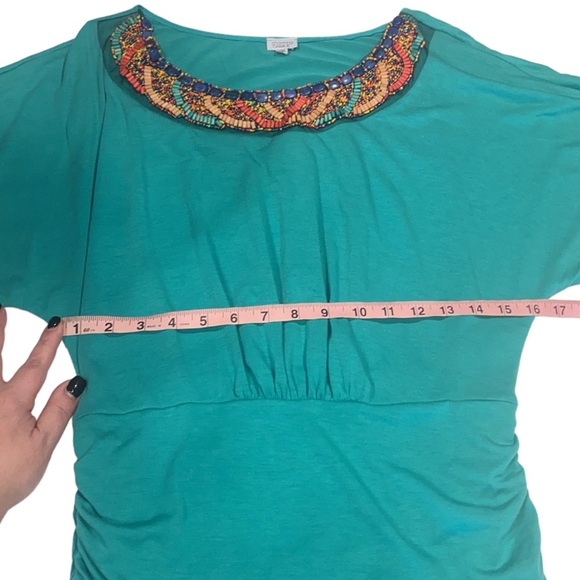Charming Charlie Teal Green Knit Top Beaded Neckline Hip Rouching Size Medium - Picture 10 of 12